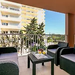 Litoral Mar Dream 17, Front, Free Wi-fi, Private Parking, Pool Apartamento